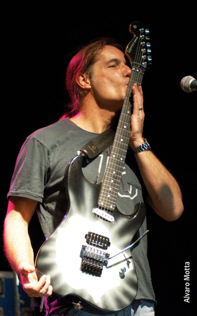 Wander Taffo -tributo -foto de Álvaro Motta -b